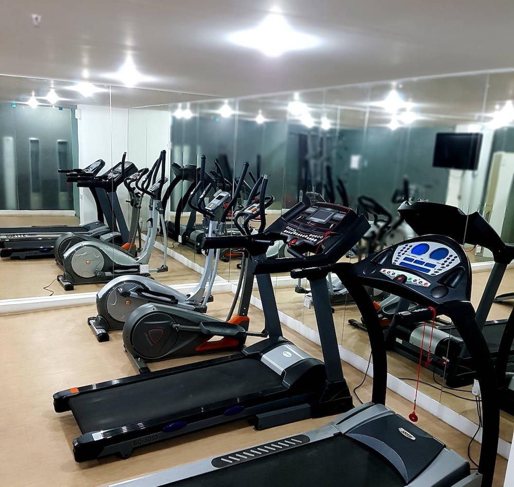 Al Muhanna Plaza Salmiya Luaran gambar