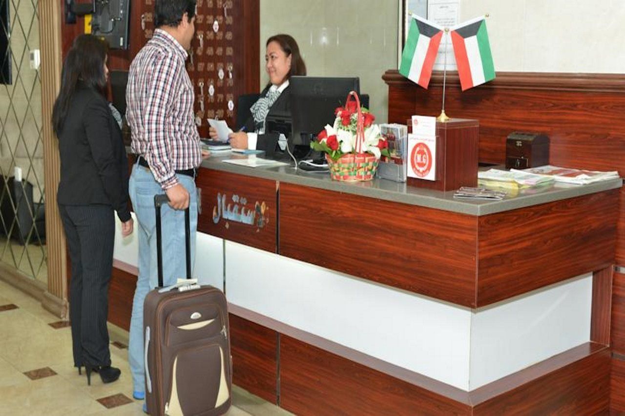 Al Muhanna Plaza Salmiya Luaran gambar